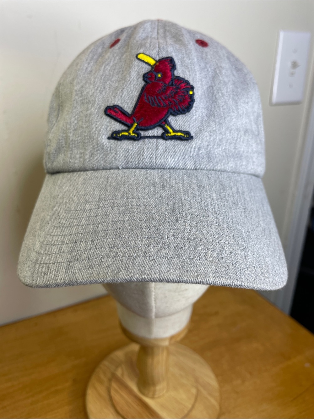 '47 Heather Gray Baseball Cap with Red Bird Embroidery